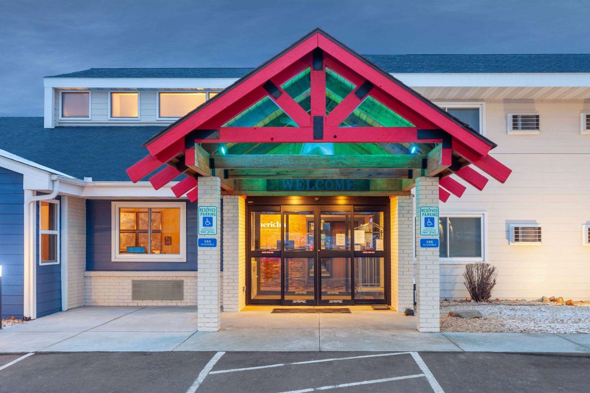 Americinn By Wyndham New Richmond Kültér fotó